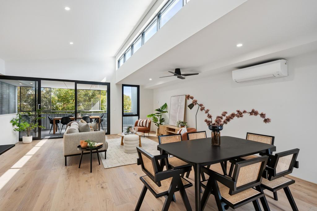 4/8 Wood St, Fremantle, WA 6160