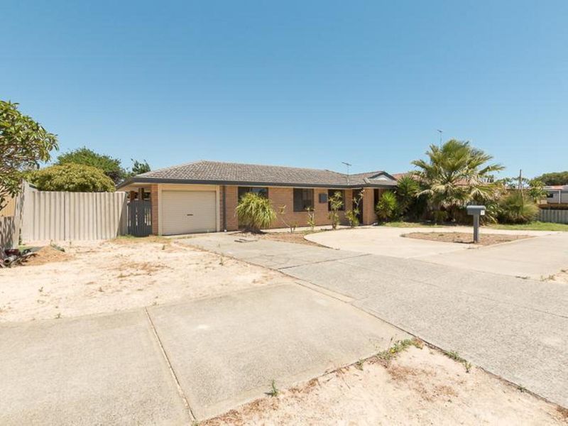 26 Caribbean Dr, Safety Bay, WA 6169