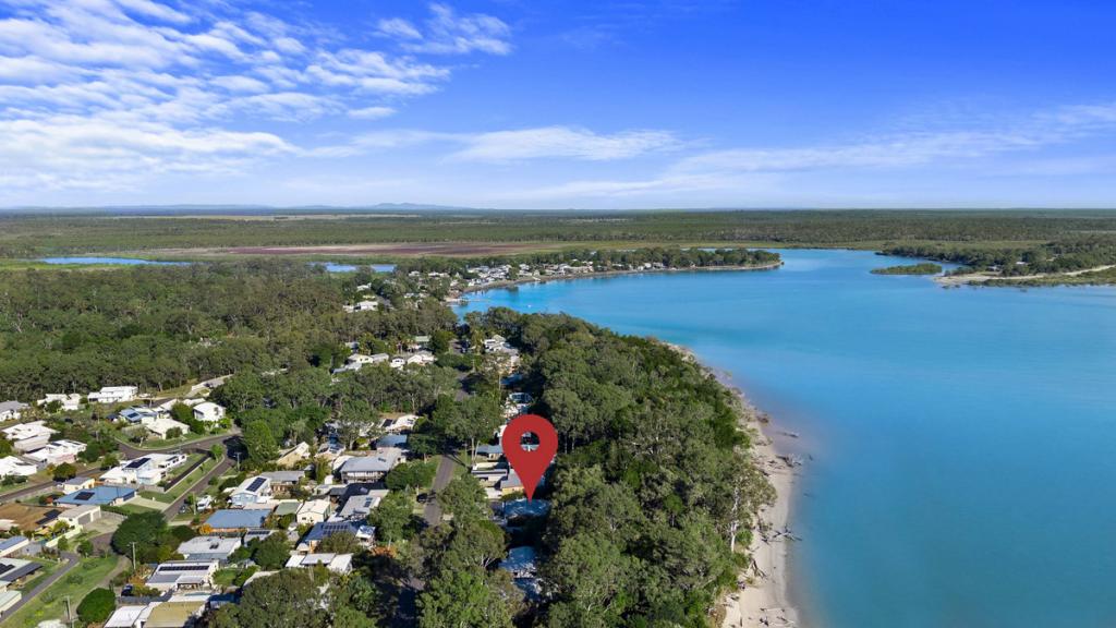 40 Kingfisher Pde, Toogoom, QLD 4655