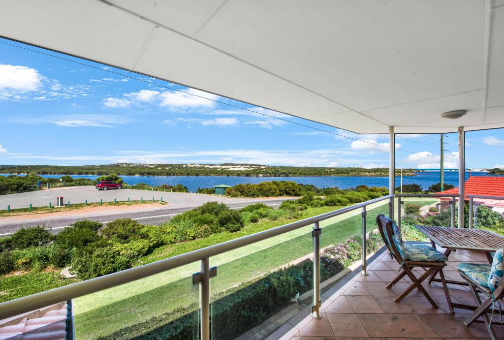 11 Somerset Pl, Cape Burney, WA 6532