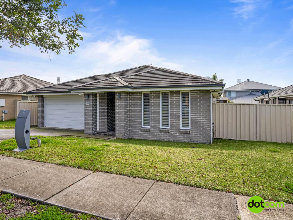 30 Grasstree Ave, Woongarrah, NSW 2259