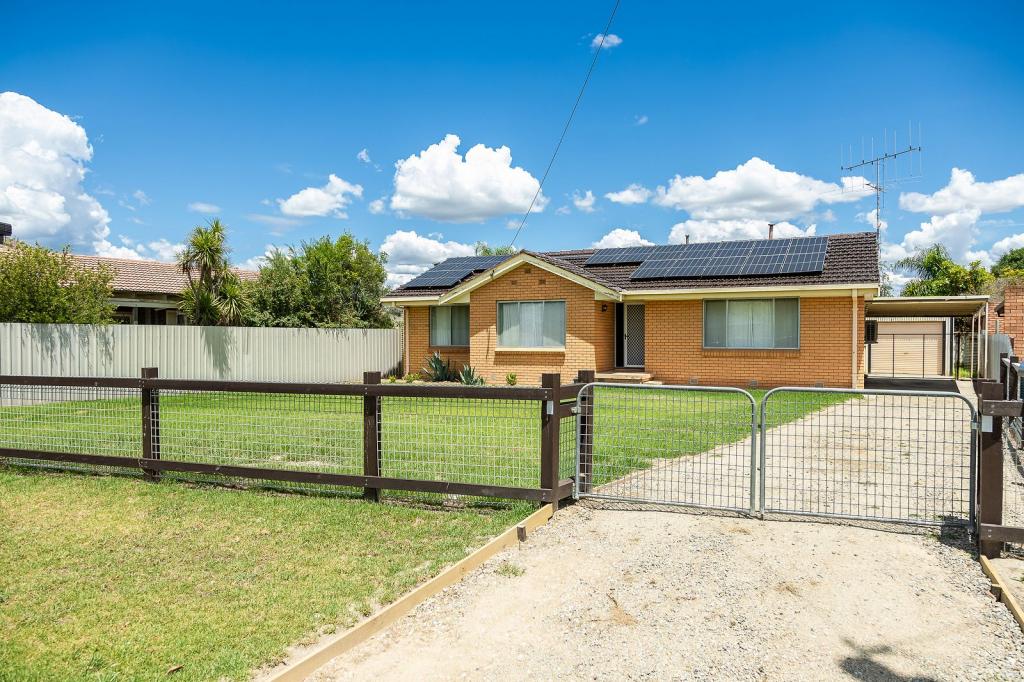 323 Balston St, Lavington, NSW 2641