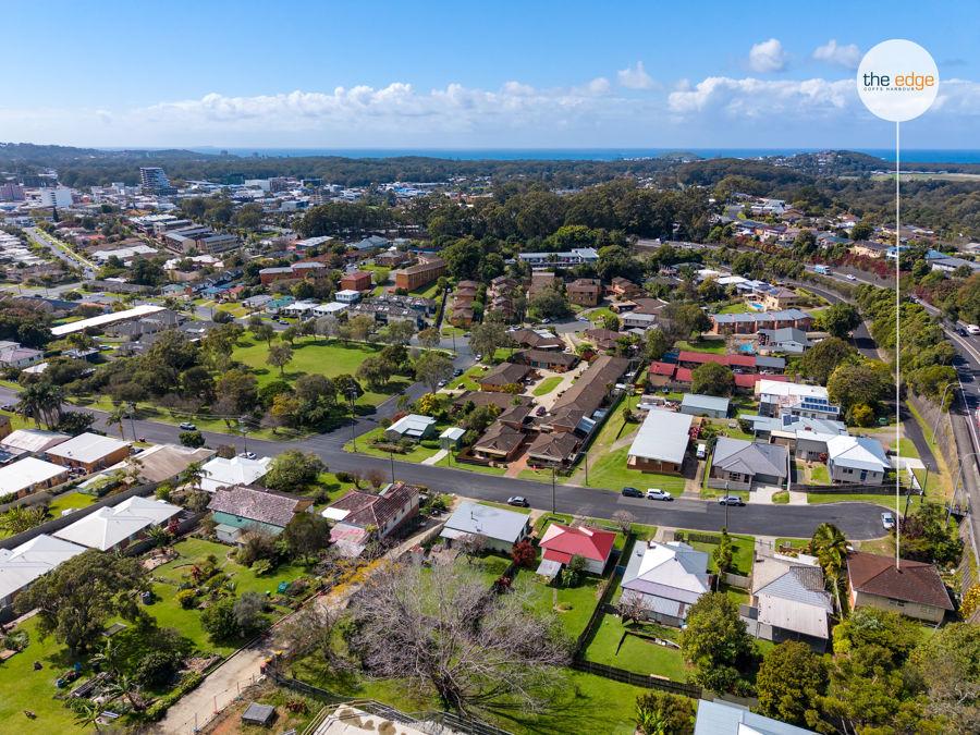89 AZALEA AVE, COFFS HARBOUR, NSW 2450