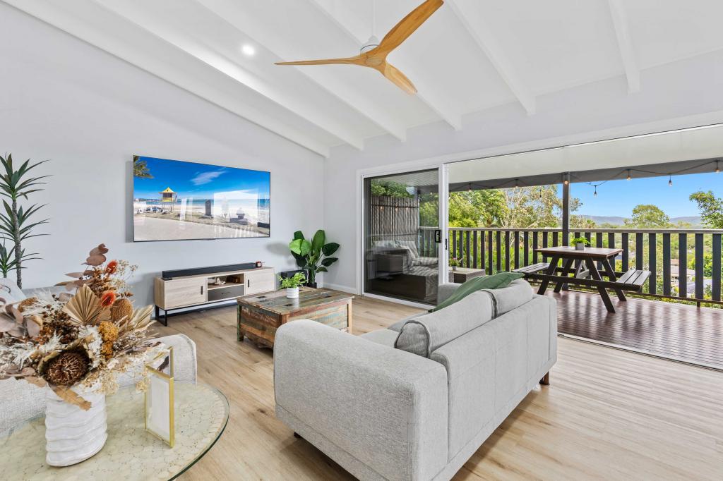 6 Convery Cres, Highland Park, QLD 4211