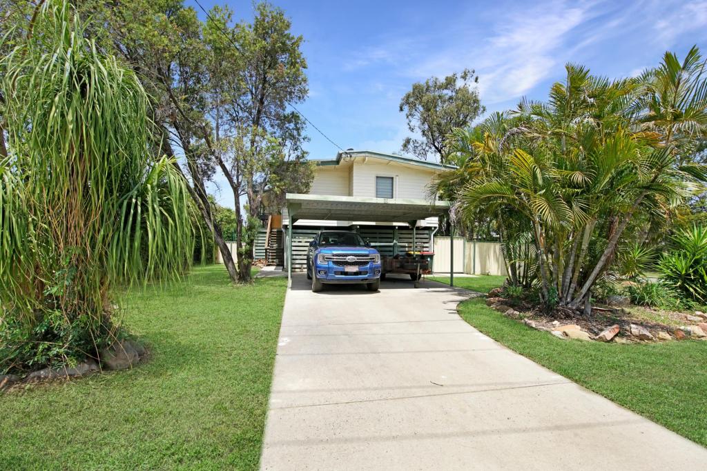 39 Brock Cres, Dysart, QLD 4745