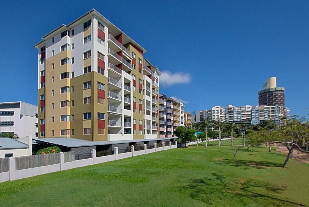 67/11-17 STANLEY ST, TOWNSVILLE CITY, QLD 4810