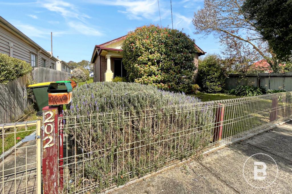 202 Nelson St, Ballarat East, VIC 3350