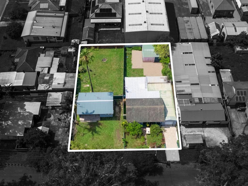 2 & 4 Annette Ave, Ingleburn, NSW 2565