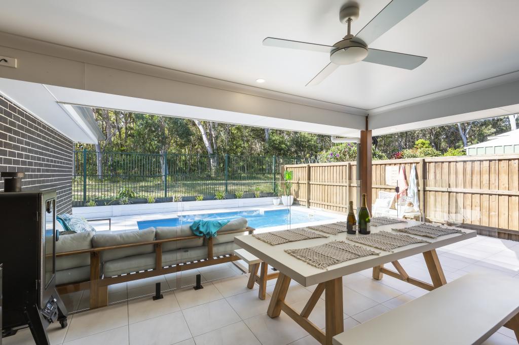 21 Bora Pl, Ningi, QLD 4511