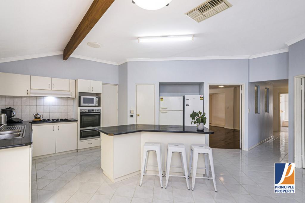 13 Ensign Dr, Swan View, WA 6056