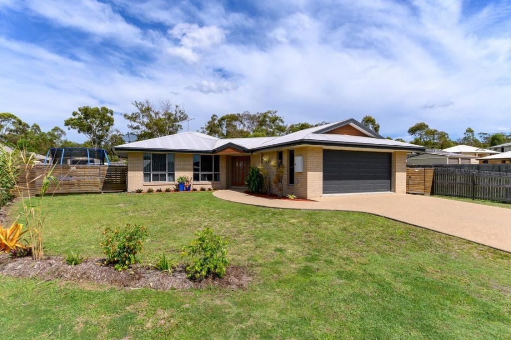 19 Ingra Cl, Glen Eden, QLD 4680
