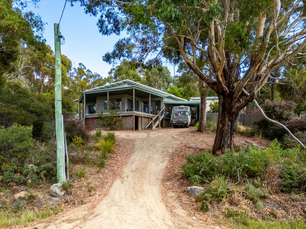 23239 Tasman Hwy, Scamander, TAS 7215