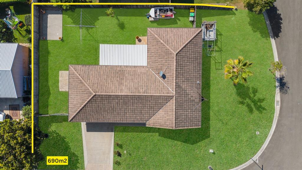 1 Bow Ct, Wurtulla, QLD 4575