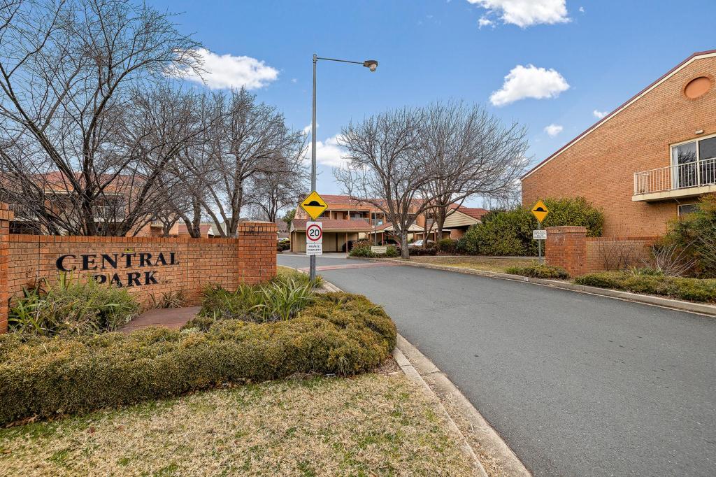 79/47 Dover Ct, Phillip, ACT 2606