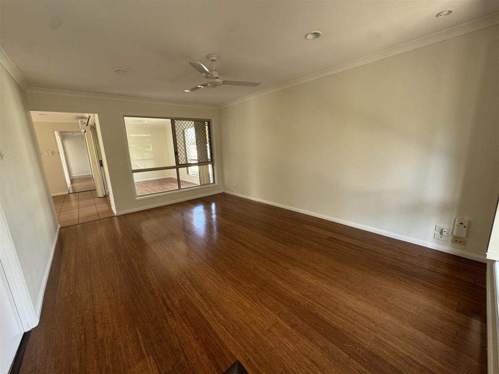 1 Raphael St, Coombabah, QLD 4216