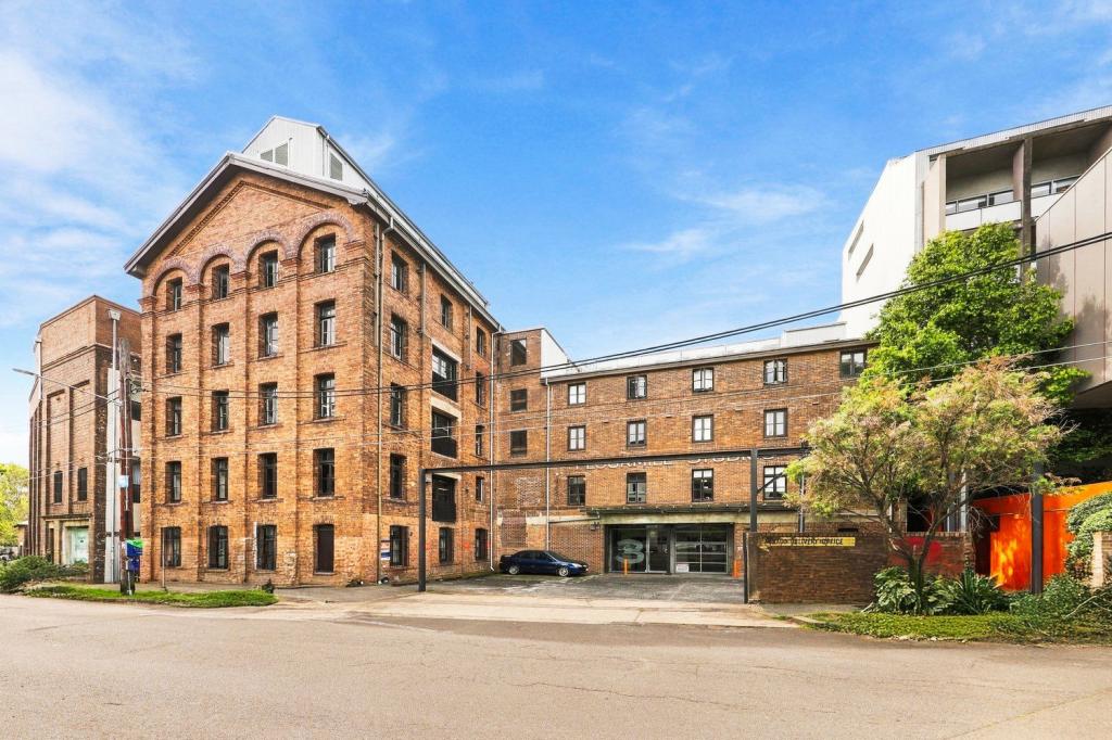 STUDIO 501/3 GLADSTONE ST, NEWTOWN, NSW 2042