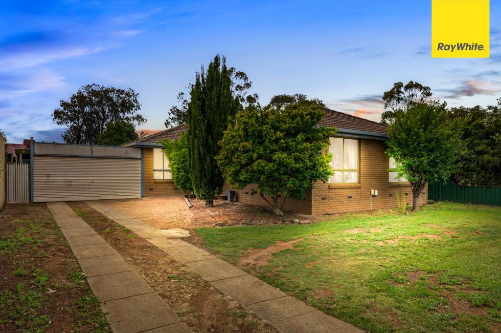 4 Kirkton Dr, Kurunjang, VIC 3337
