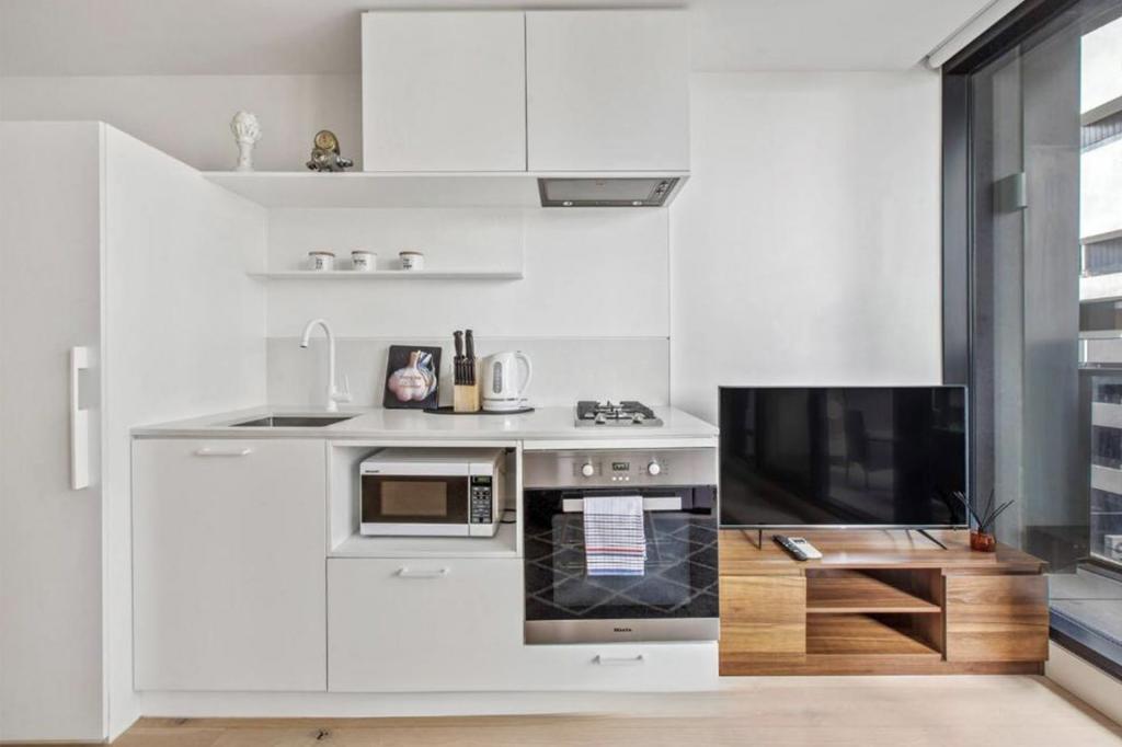 603/7 CLAREMONT ST, SOUTH YARRA, VIC 3141