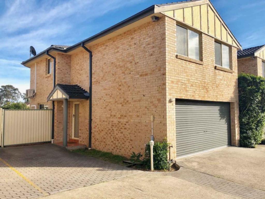 8/48-50 SPENCER ST, ROOTY HILL, NSW 2766