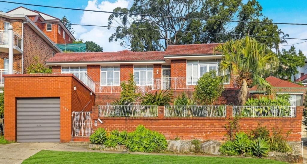 135 Slade Rd, Bardwell Park, NSW 2207