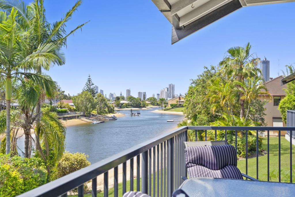 5/2 Dunlop Ct, Mermaid Waters, QLD 4218