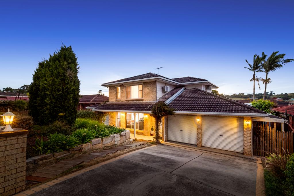 12 Torrens Pl, Kearns, NSW 2558