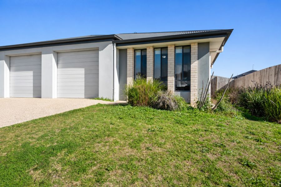 2/3 Ena St, Cotswold Hills, QLD 4350