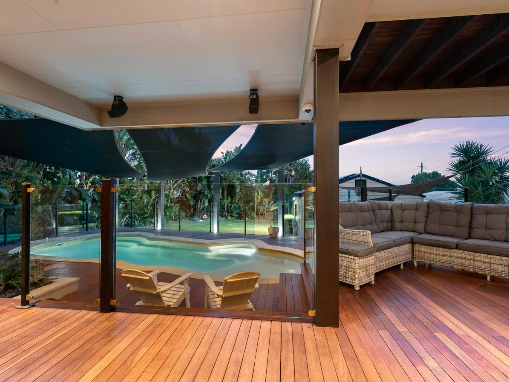 5 JACOBSEN OTLK, URRAWEEN, QLD 4655