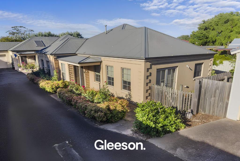 2/137 Commercial Rd, Koroit, VIC 3282