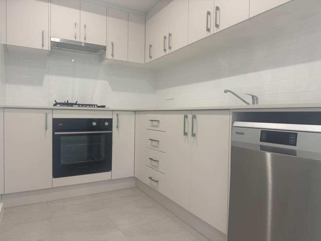 63a Starling St, Green Valley, NSW 2168