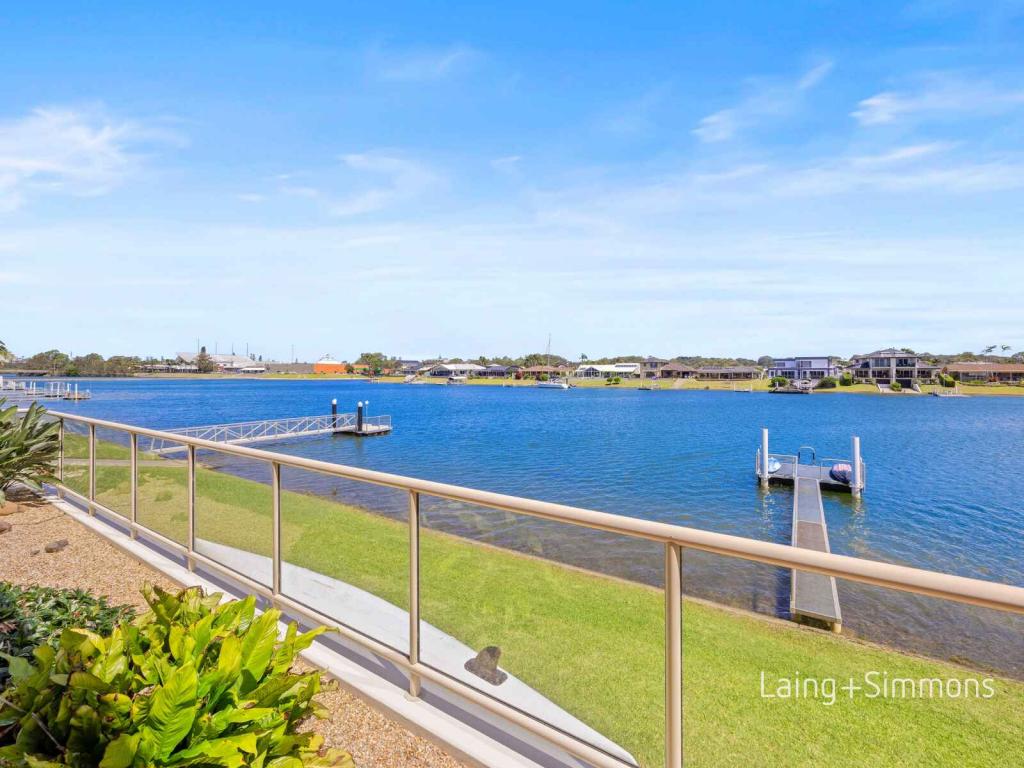 1/27 Commodore Cres, Port Macquarie, NSW 2444