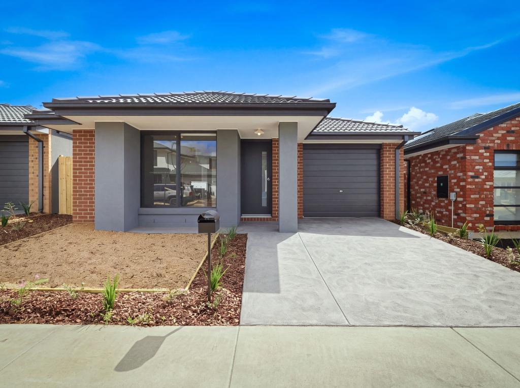 43 Rosedale Cct, Lara, VIC 3212