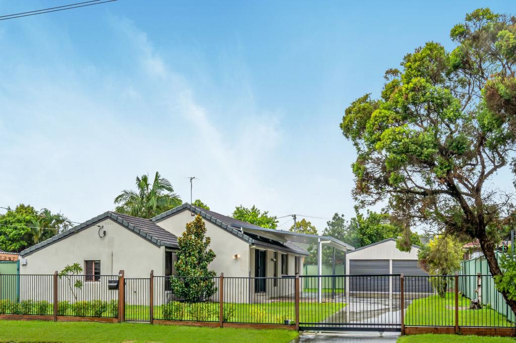 56 Robert Stanley Dr, Mount Warren Park, QLD 4207