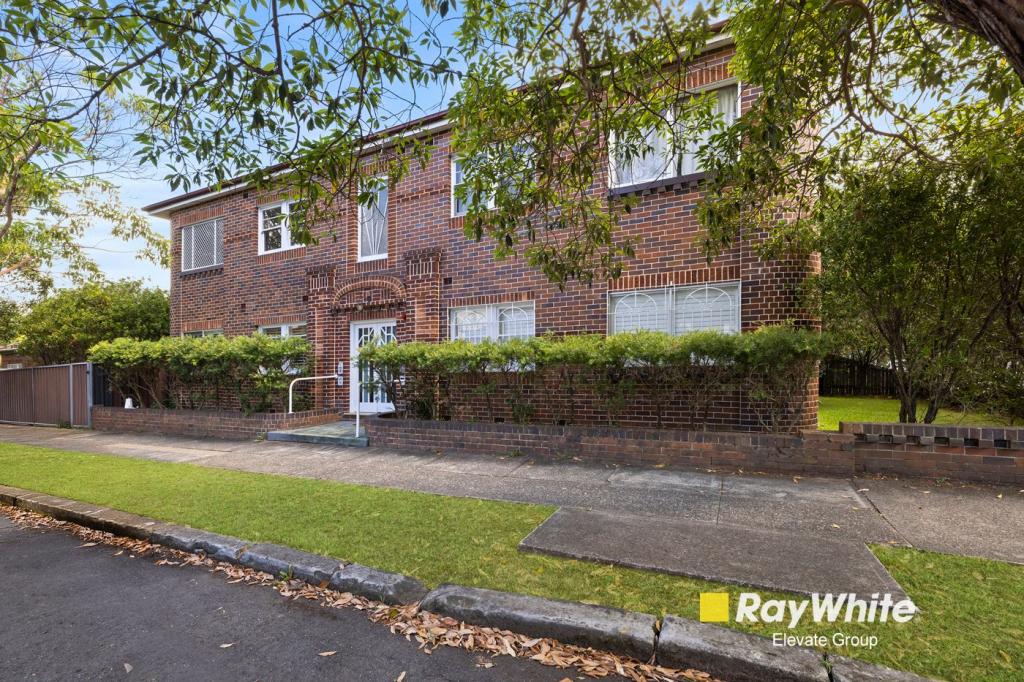 1/10 CHANDOS ST, ASHFIELD, NSW 2131