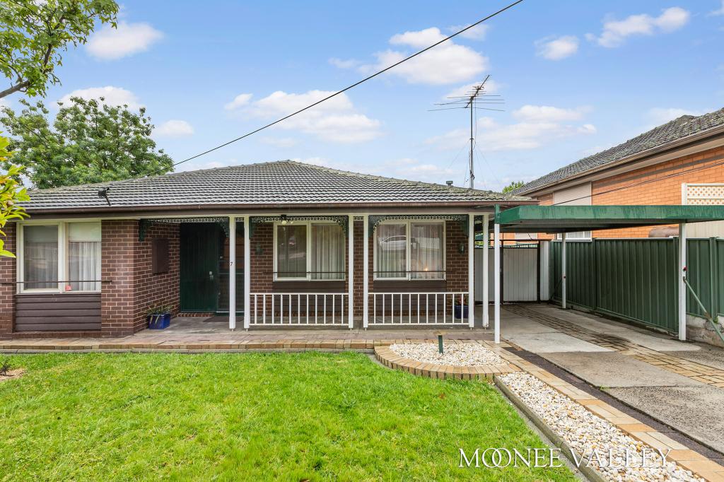 7 Towe St, Avondale Heights, VIC 3034