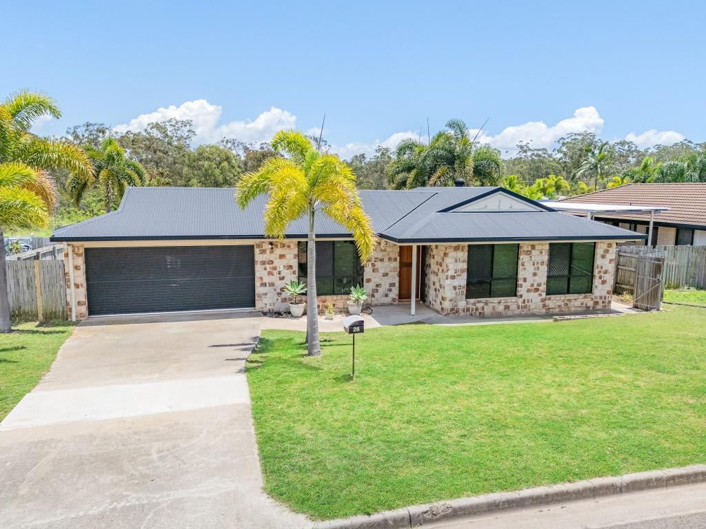 28 Col Brown Ave, Clinton, QLD 4680