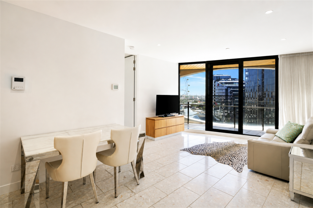 1103/2 GLENTI PL, DOCKLANDS, VIC 3008