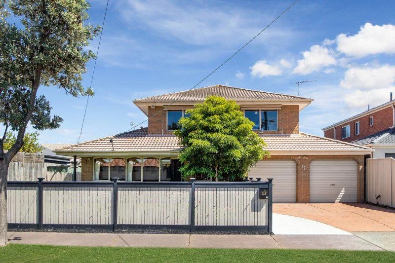 12 Sutherland Ave, Aspendale Gardens, VIC 3195