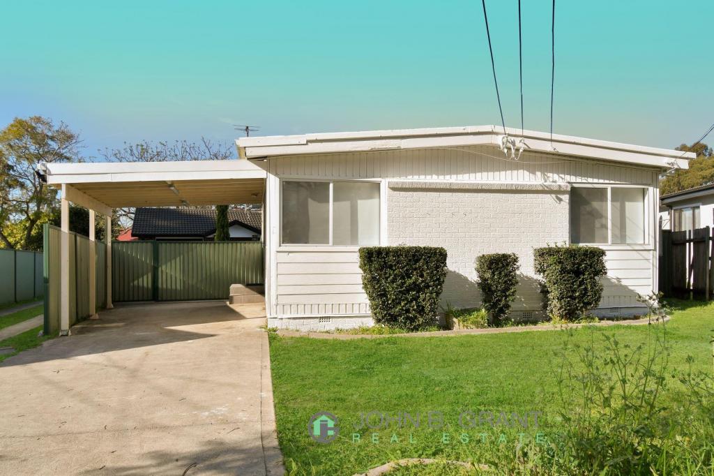 7 Wright Cl, Georges Hall, NSW 2198