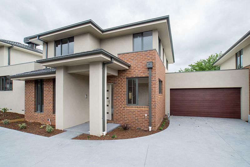 2/11 Premier Ave, Mitcham, VIC 3132