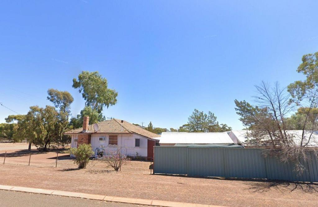 1 Taurus St, Southern Cross, WA 6426