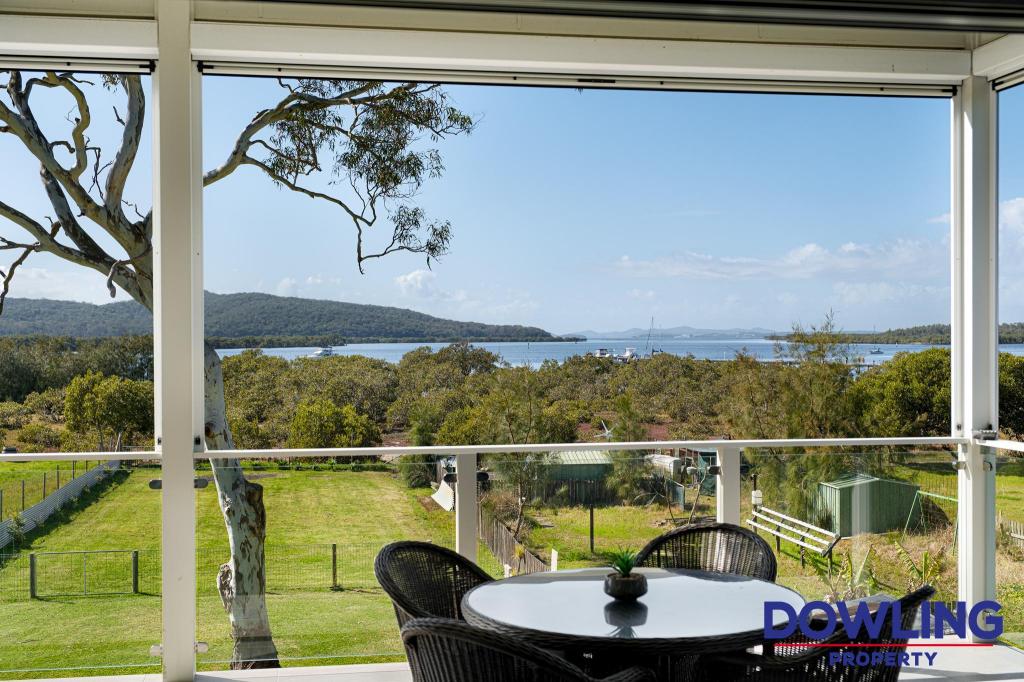 68 & 68a Holdom Rd, Karuah, NSW 2324