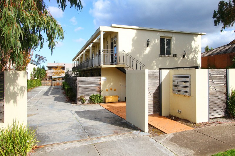 10/100 Collins St, Thornbury, VIC 3071