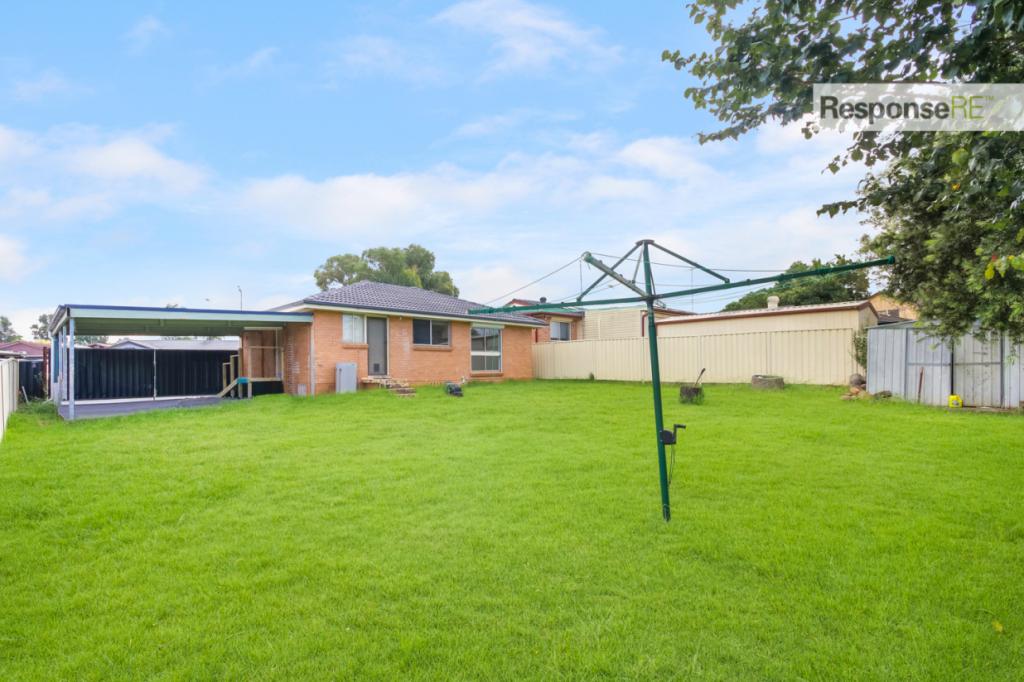 5 Charles Todd Cres, Werrington County, NSW 2747