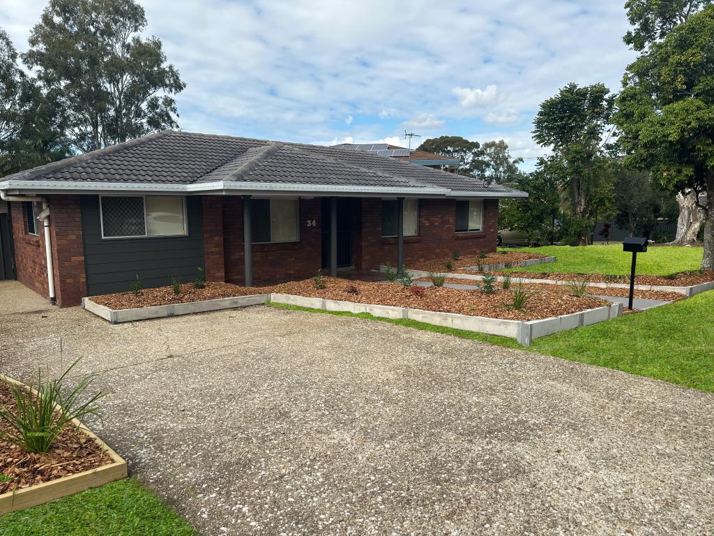 34 Bordeau Cres, Petrie, QLD 4502