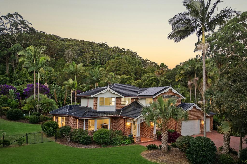 3 Ocean Palms Cl, Wamberal, NSW 2260