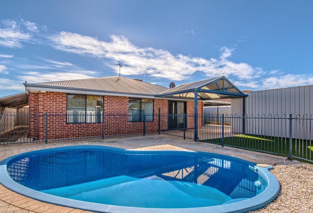 44 ZEDORA LOOP, PORT KENNEDY, WA 6172