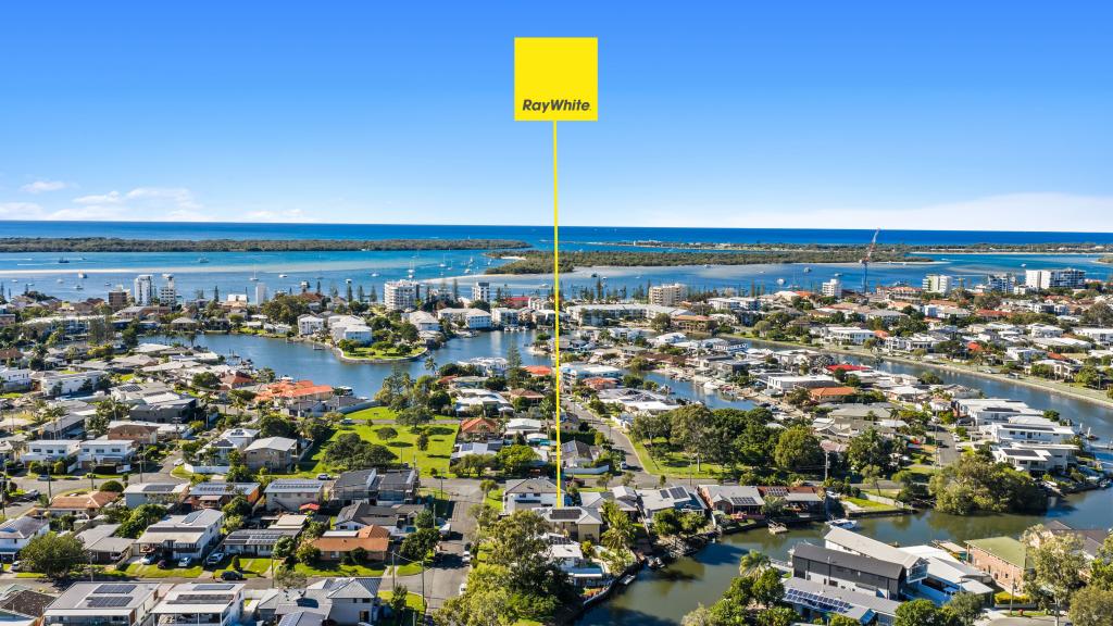 14 Kilmartin Esp, Biggera Waters, QLD 4216
