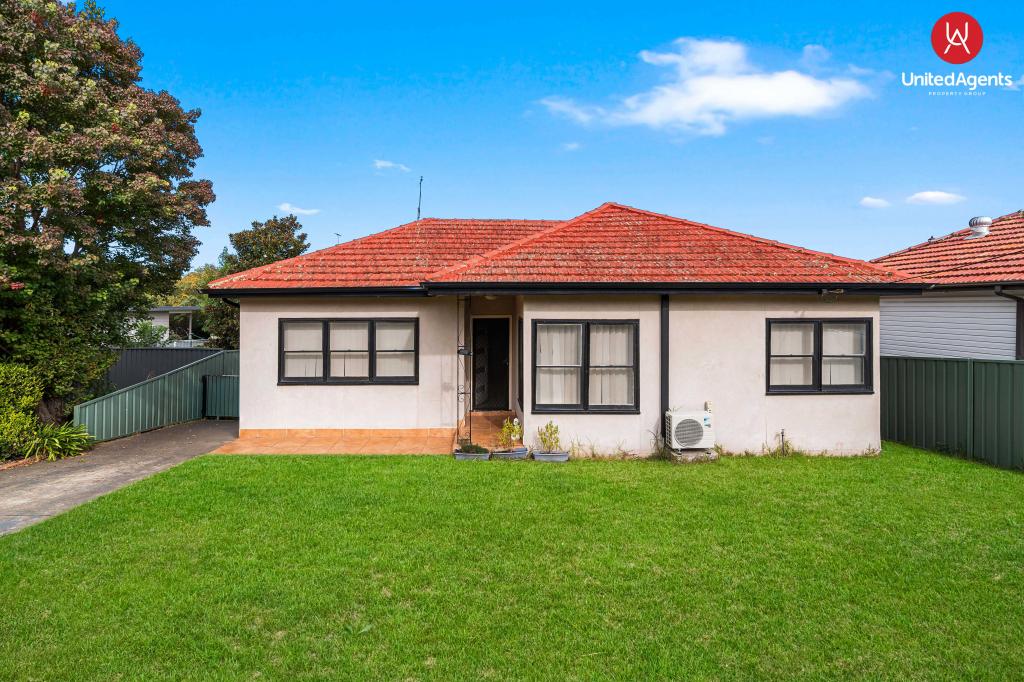 47 Grandview Dr, Campbelltown, NSW 2560