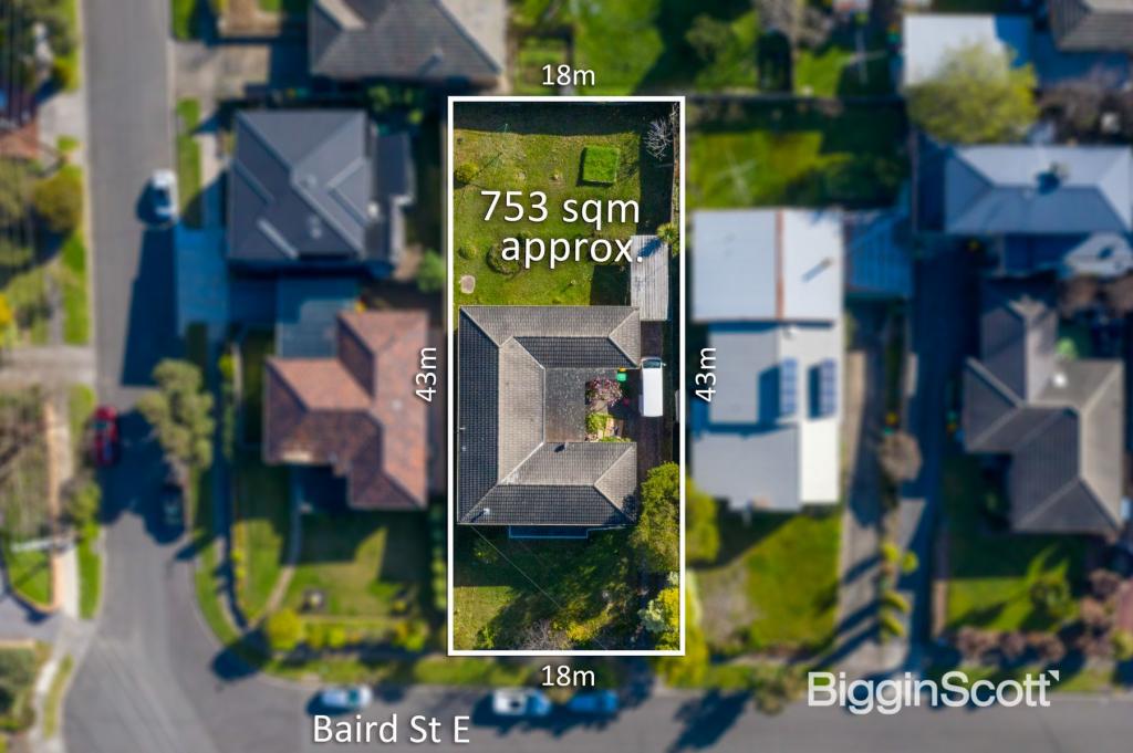 18 Baird St E, Doncaster, VIC 3108